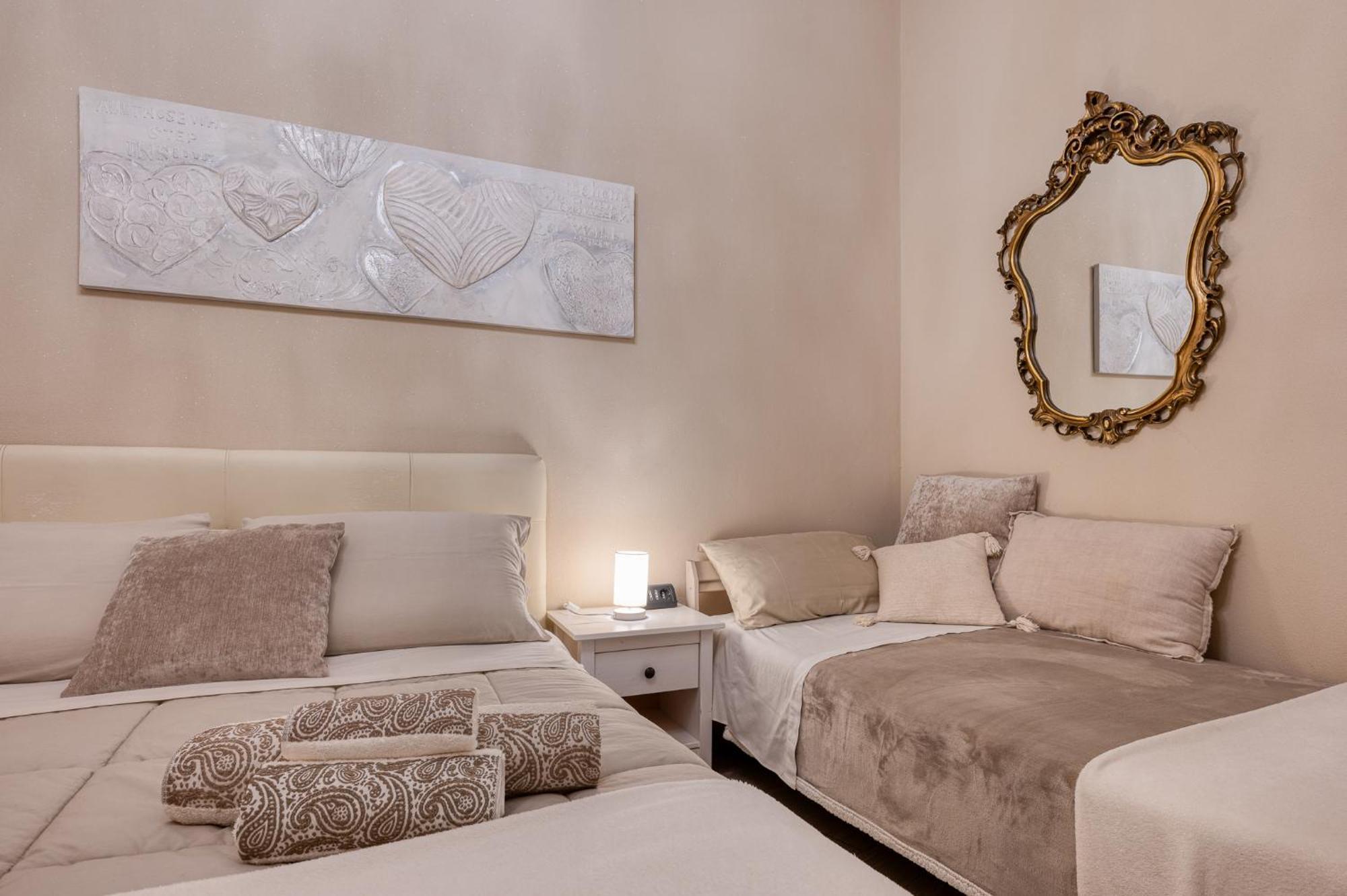 Your House Rooms Genua Exteriör bild